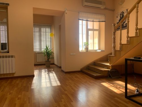 wood flooring in entryway